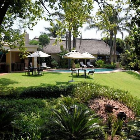 Lourie Lodge Sandton Exterior foto