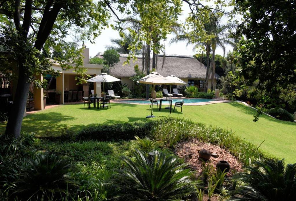 Lourie Lodge Sandton Exterior foto