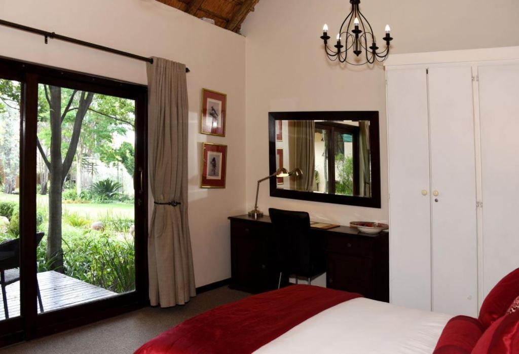 Lourie Lodge Sandton Exterior foto