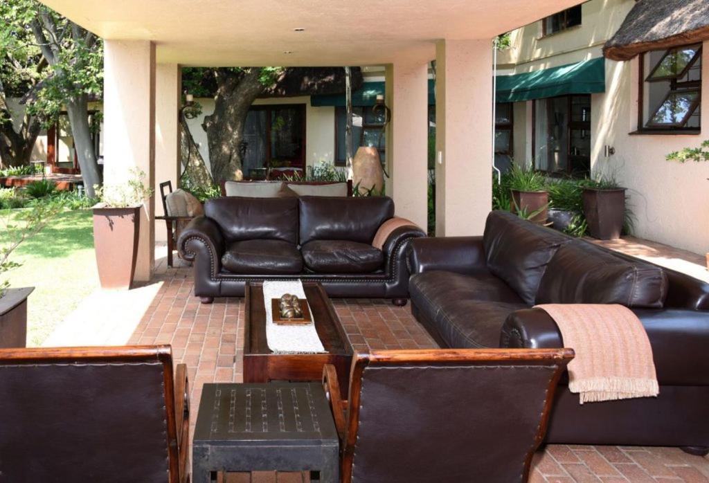 Lourie Lodge Sandton Exterior foto