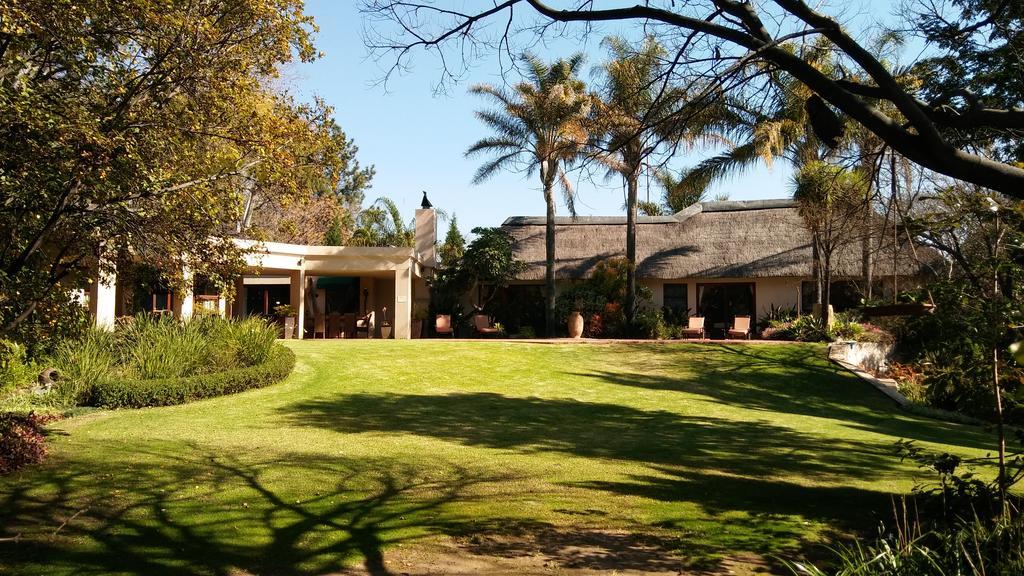 Lourie Lodge Sandton Exterior foto