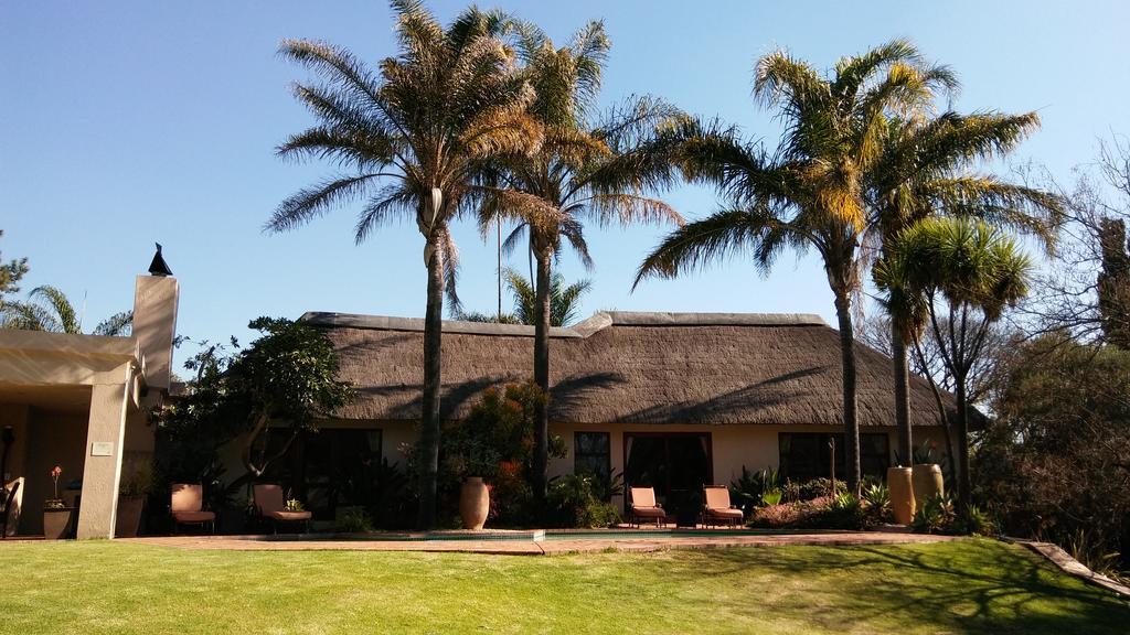 Lourie Lodge Sandton Exterior foto