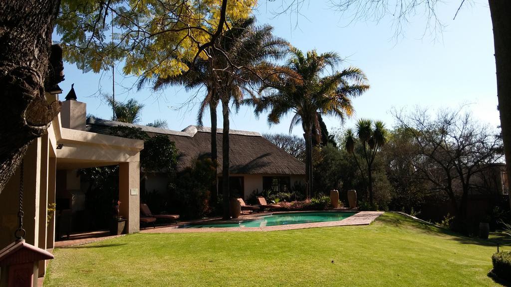 Lourie Lodge Sandton Exterior foto