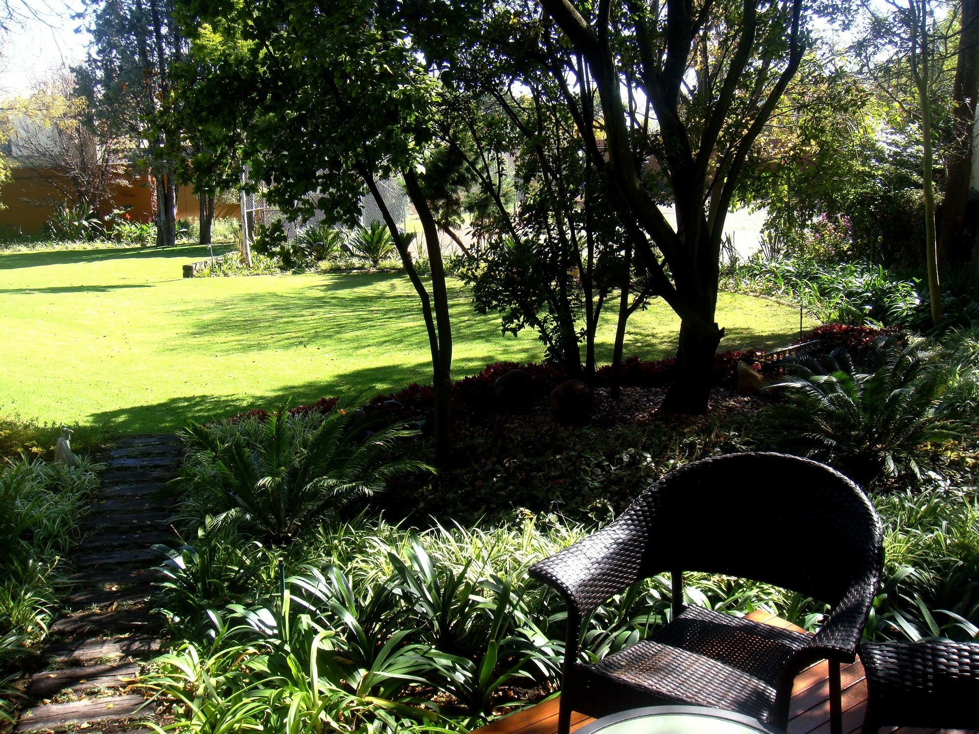Lourie Lodge Sandton Exterior foto